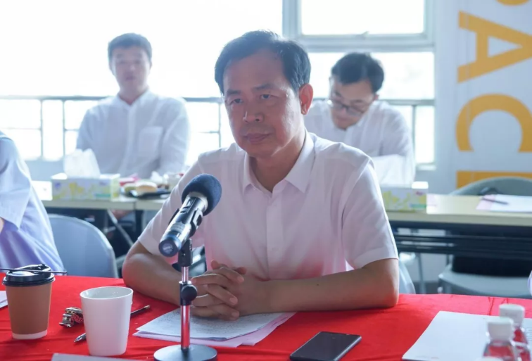 精準(zhǔn)對接，聚焦科創(chuàng) 市中黨政代表團(tuán)走進(jìn)設(shè)計(jì)城舉行“雙招雙引”對接會(huì)