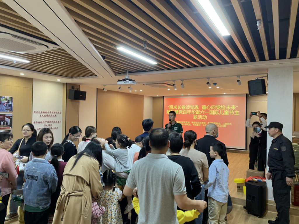 開心得冒泡！這場(chǎng)活動(dòng)帶孩子們走進(jìn)想象力的“快樂星球”