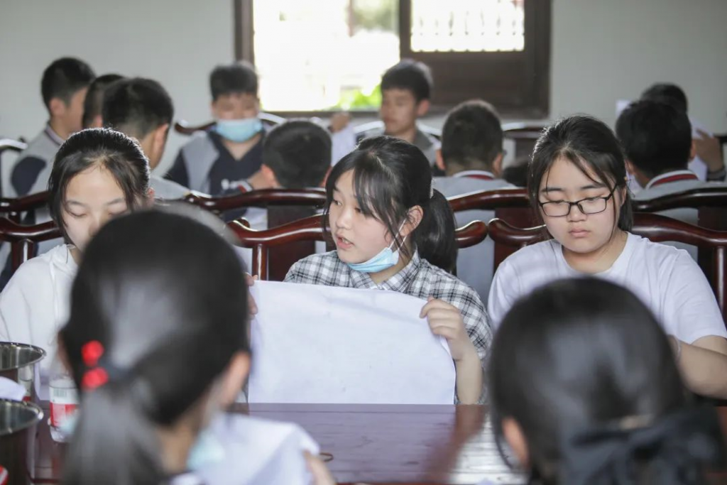 坎墩中學：科技擁抱自然，自然創(chuàng)造文化