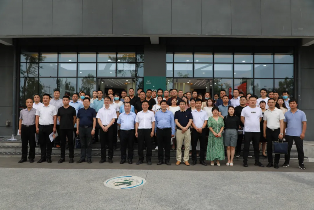 【簡訊】示范區(qū)新聯(lián)會(huì)第一屆第三次會(huì)員大會(huì)暨慶祝建黨100周年音樂會(huì)在中原工業(yè)設(shè)計(jì)城舉行