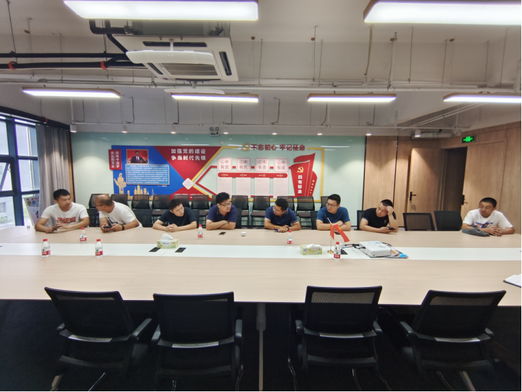 中原工業(yè)設(shè)計(jì)城丨汛期再部署 園區(qū)服務(wù)暖人心