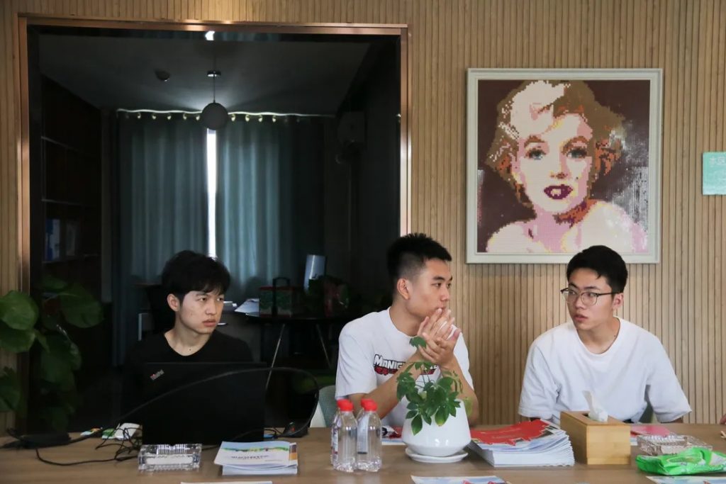“設(shè)計興縣”豐城站（拖船鎮(zhèn)專場）成果孵化對接持續(xù)進行ing