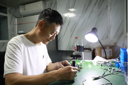 園區·人物丨靳建新--苦心鉆研，堅定不移的探尋內窺鏡的研發奧秘