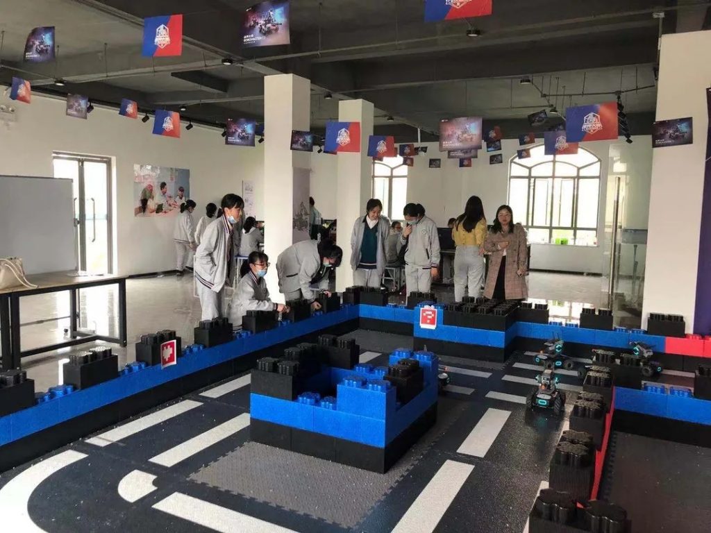 江西工業(yè)設(shè)計小鎮(zhèn)入選江西“新百年新百景”推選推廣活動