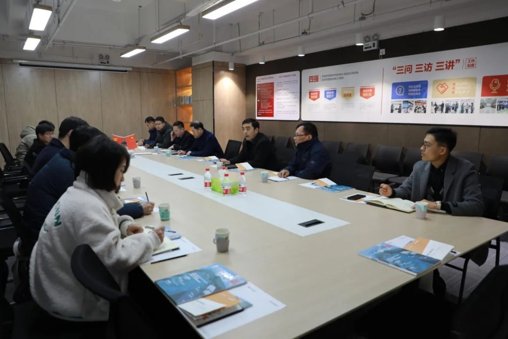山陽區(qū)委常委、組織部長柴英杰到訪中原工業(yè)設計城參觀指導