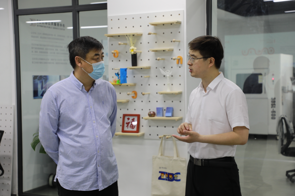 焦作市科協(xié)副主席李峰一行，蒞臨設(shè)計(jì)城開展省科普教育基地調(diào)研工作