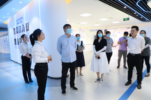 焦作市科協副主席李峰一行，蒞臨設計城開展省科普教育基地調研工作